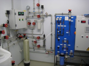 Ultrapuhta vee tootmise süsteem